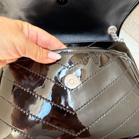 YSL Saint Laurent Patent Matelasse Monogram Medium Niki Chain Satchel Black - Picture 15 of 15